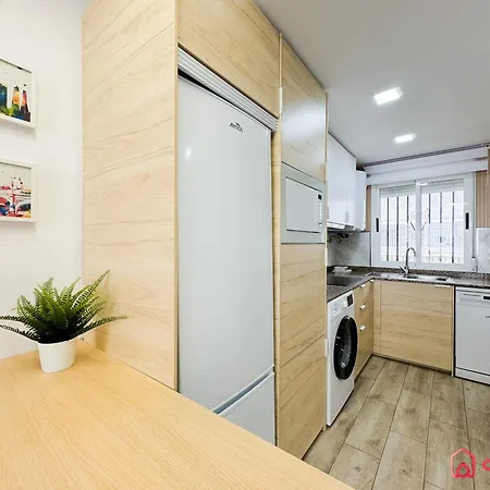 El Diamante Apartment *